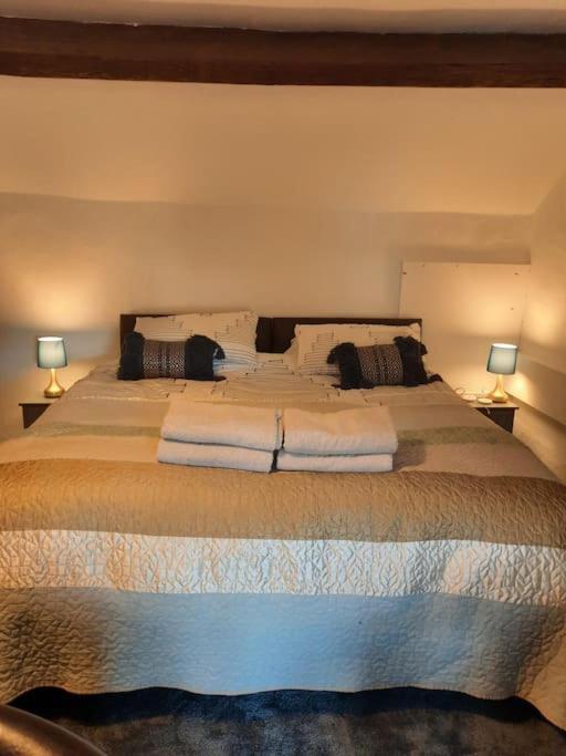 18Th-Century Three-Bedroom Mill Worker'S Cottage Cromford Eksteriør bilde